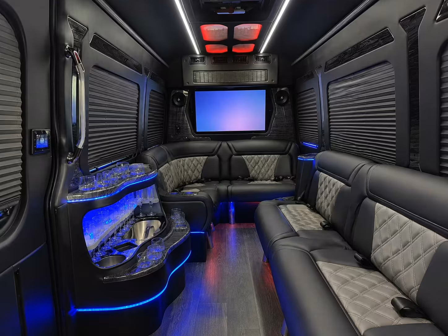 memphis prom transportation to downtown and graceland venues