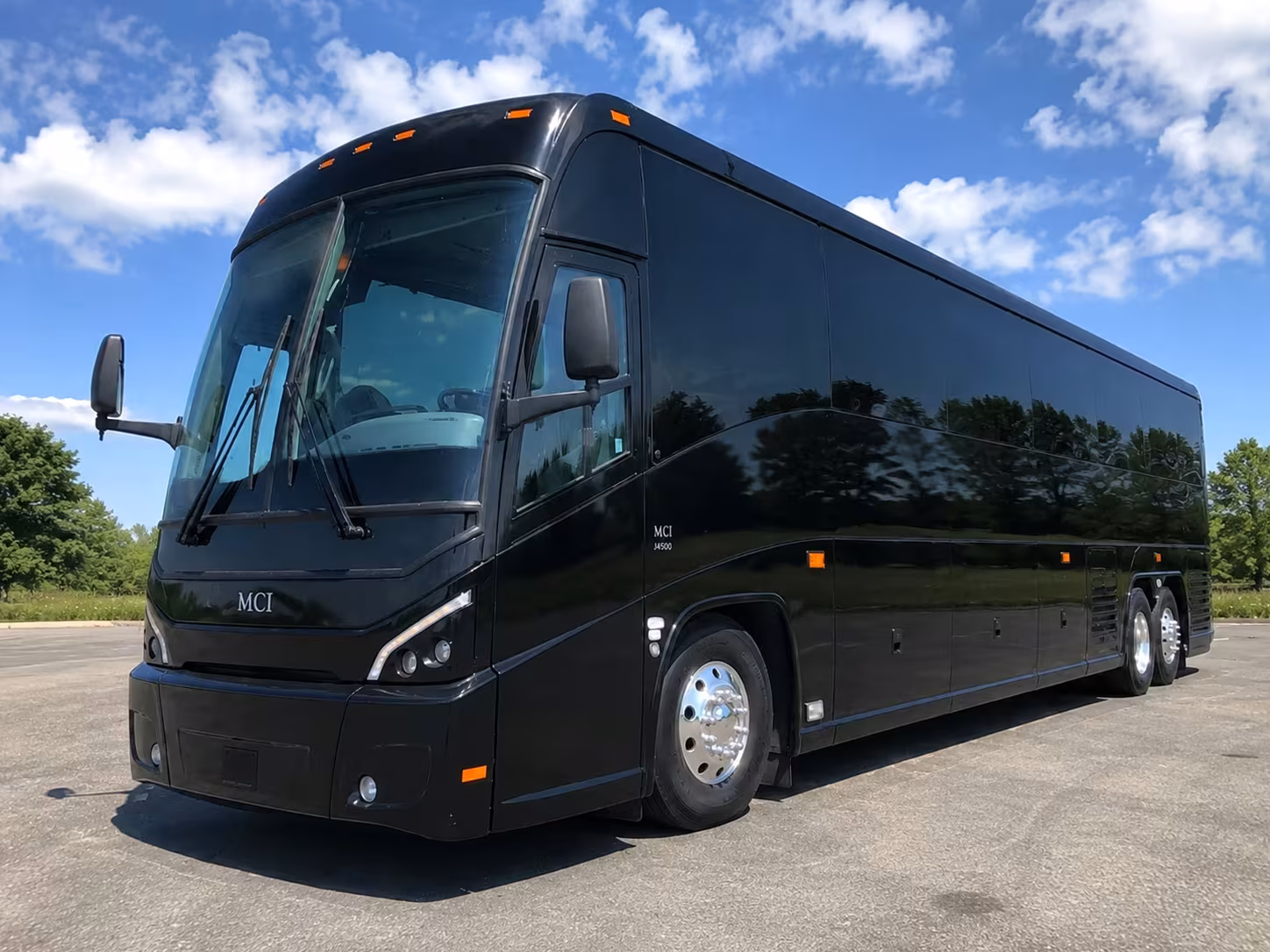 shuttle buses for multi stop memphis field trips