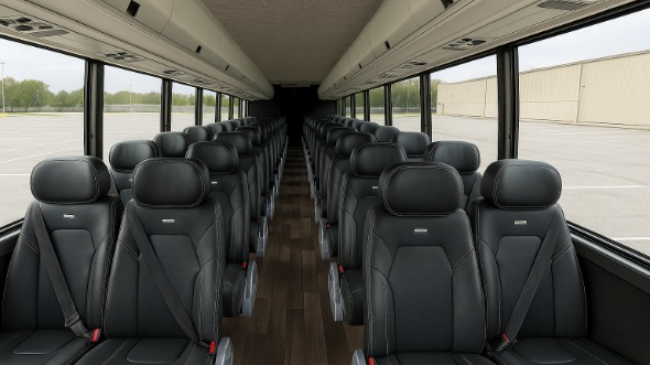 memphis 30 passenger minibus rental